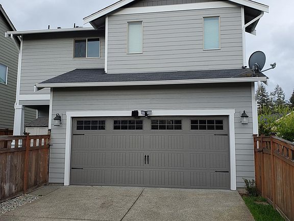 2nd image of 611 Cherrywood Dr SW