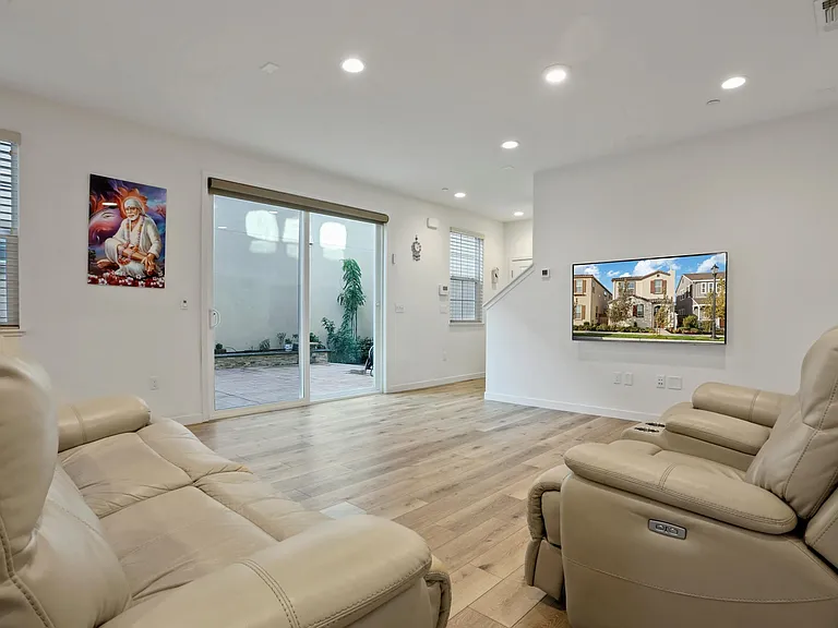125 E Ramsey Dr — Photo 8