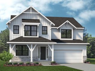 446 6th St, Rochester, MI 48307