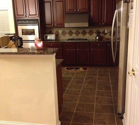 3rd image of 7158 Belcrest Dr