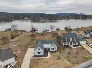 575 Cove Rd, Sylacauga, AL 35151