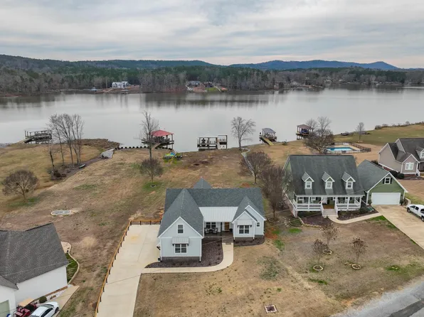 575 Cove Rd, Sylacauga, AL 35151