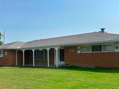 715 Parkway Dr, Blackwell, OK, 74631