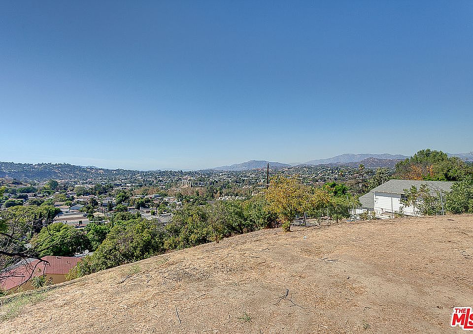 1st image of 632 Coleman Ave