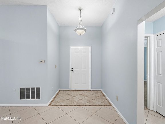 4th image of 6849 RIDGEVIEW Avenue