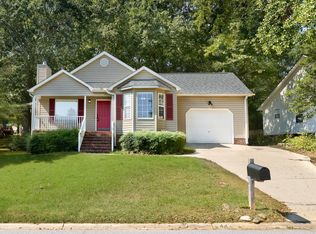 244 Oak Valley Dr, Simpsonville, SC 29681
