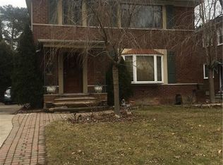 730 Trombley Rd, Grosse Pointe Park, MI 48230
