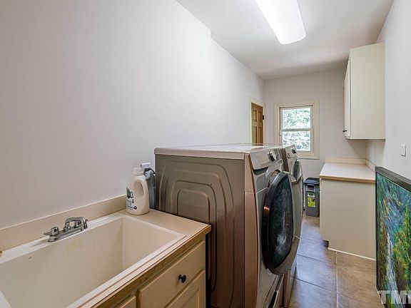 3rd image of 4111 Tyndrum Dr