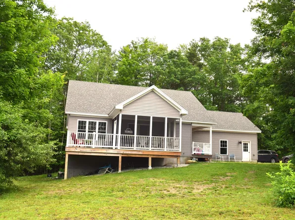 171 Hancock Pond Road, Sebago, ME 04029