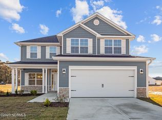 747 Greenwich Pl, Richlands, NC 28574