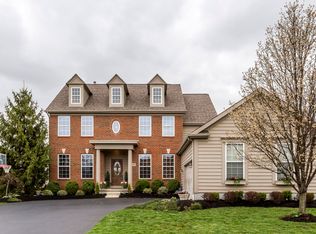 7992 Tree Lake Blvd, Powell, OH 43065