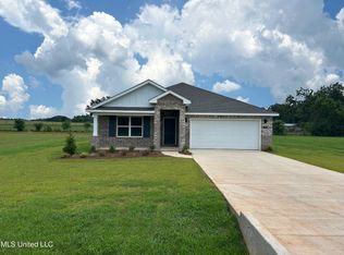 111 Mill Ct, Lucedale, MS 39452