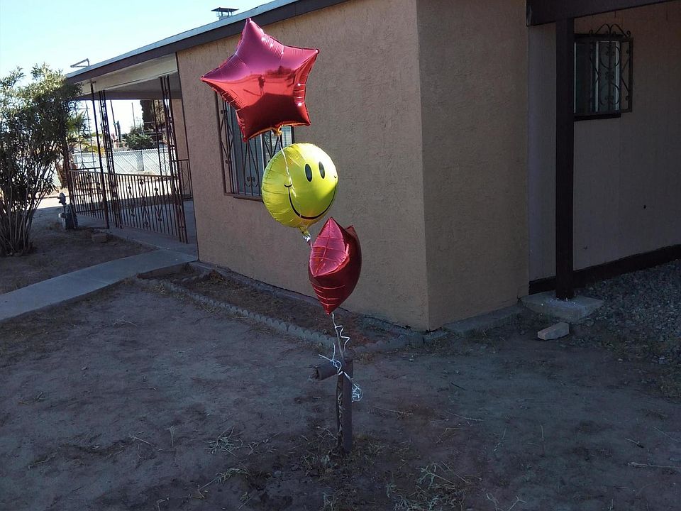 1st image of 8706 Roseway Dr