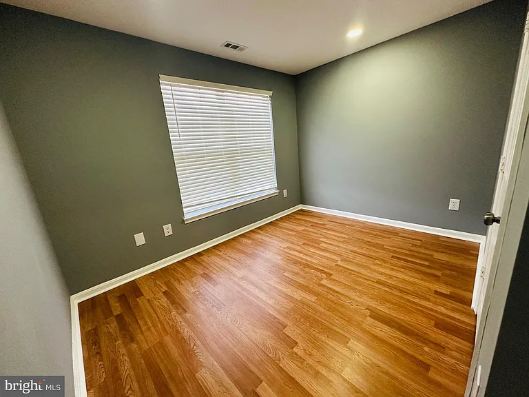 4518 Runnymeade Rd — Photo 15