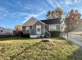 234 E Cherry Ridge Rd, Peoria, IL 61614