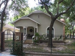 845 Rutland St, Houston, TX 77007