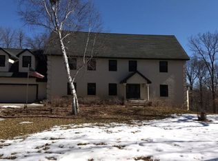 20767 Aztec St NW, Oak Grove, MN 55303