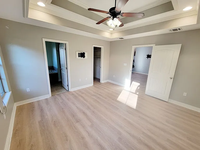 3810 Pickering Pass Dr — Photo 7