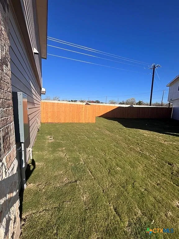 3 bed, 2.5 bath, 1713 sqft, $1,875 — Photo 4