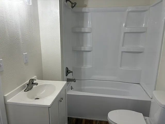 834 Saint Mary St — Photo 6