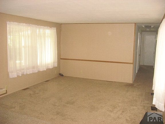 4th image of 2823 Blue Spruce Dr