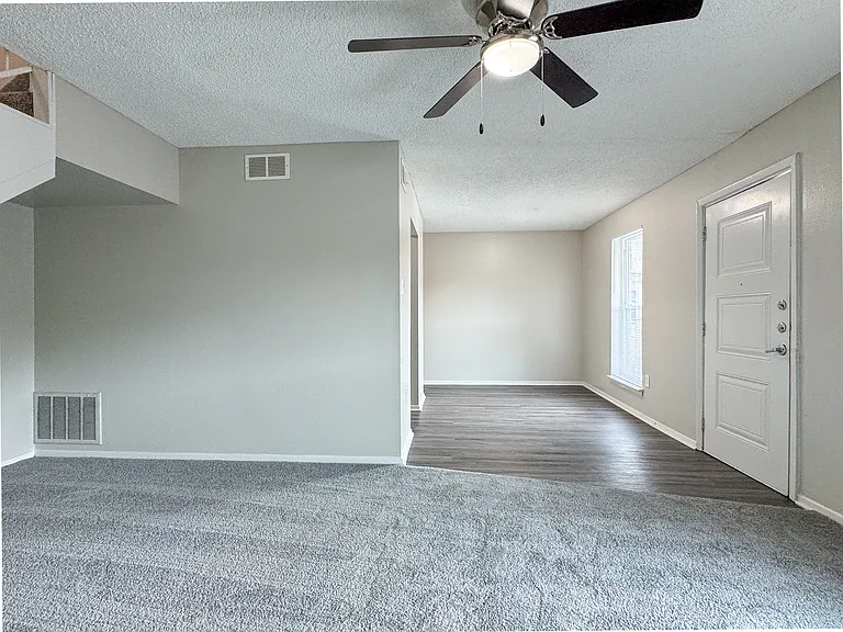 The Vibe Apartments — Photo 8
