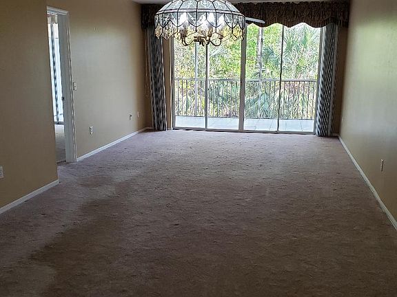 5th image of 14801 Park Lake Dr APT 203