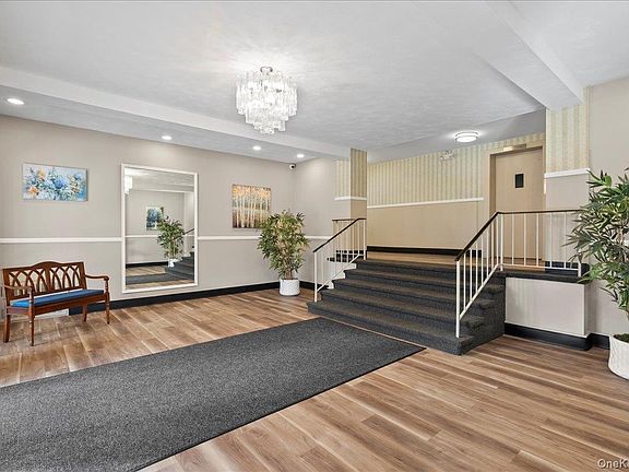 3rd image of 2241 Palmer Avenue #2P