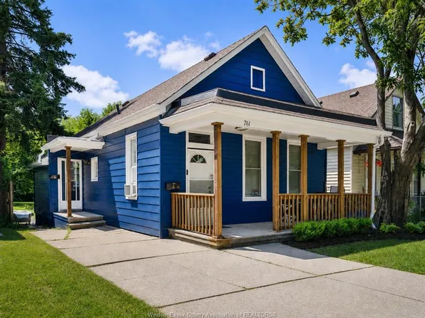 761 Assumption St, Windsor, ON N9A 3B7