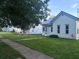 215 N Main St, Greene, IA 50636