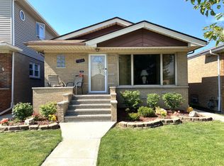 7010 W 64th St, Chicago, IL 60638