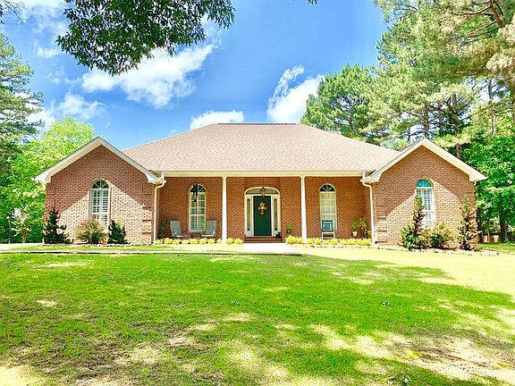 2nd image of 518 Deer Creek Dr