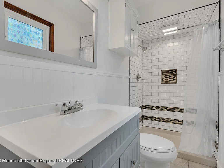 802 Laura Herbert Dr — Photo 17