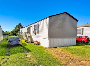 308 Farm Pl, Pahokee, FL 33476