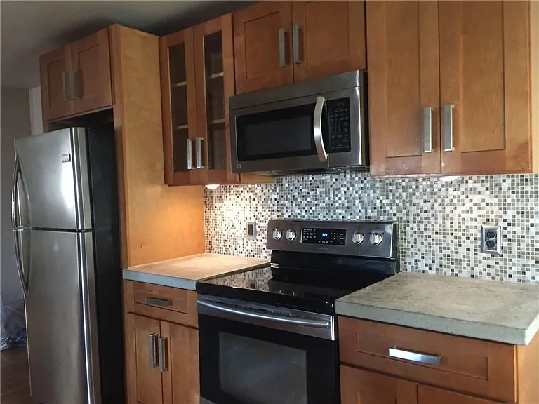 283 Norwood Ave — Photo 28