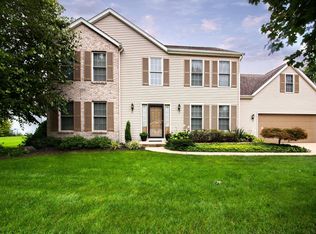1378 Woodcreek Trl, Saint Joseph, MI 49085