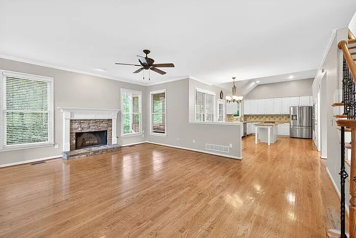 4582 Campenille Ct — Photo 14