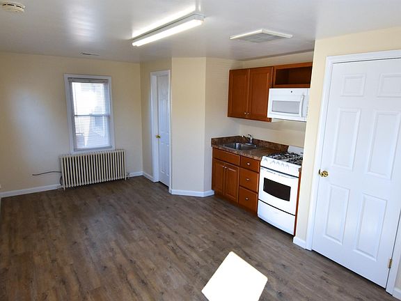 2nd image of 3311 Seminole Ave Unit D