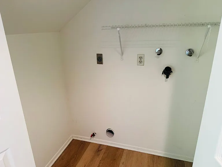 226 Camino Cortina — Photo 11