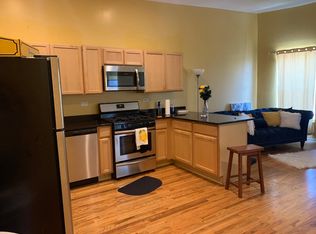 229 E 59th St, Chicago, IL 60637