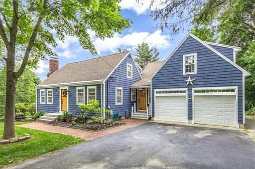 3rd image of 51 Lincoln Ave