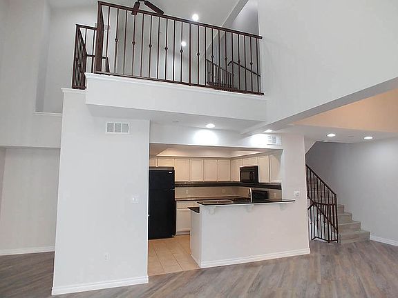 2nd image of 11541 Blucher Ave #116
