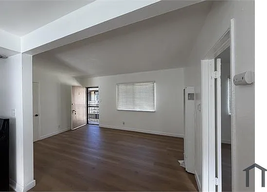 8319 S Western Ave #3 — Photo 3