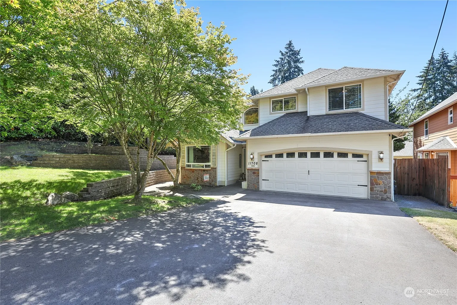 11708 Lake City Boulevard SW photo 1