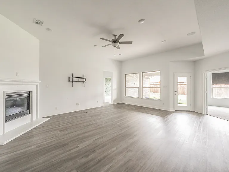 727 Mahogany Ln — Photo 30
