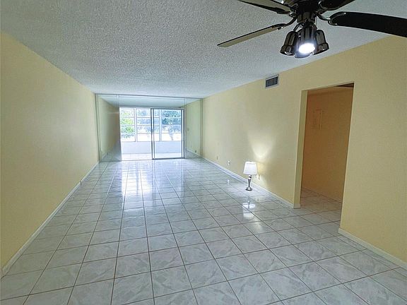 3rd image of 2305 Lucaya Lane #D-2