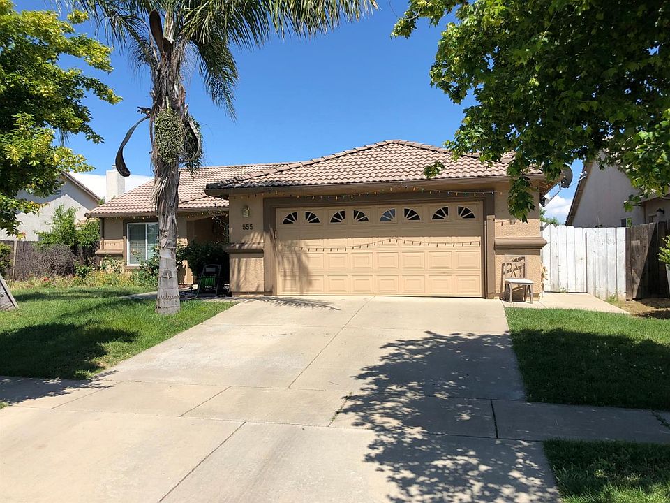 1st image of 555 Amarpal Ct