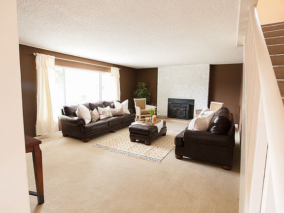 3rd image of 1221 Schirra Ct