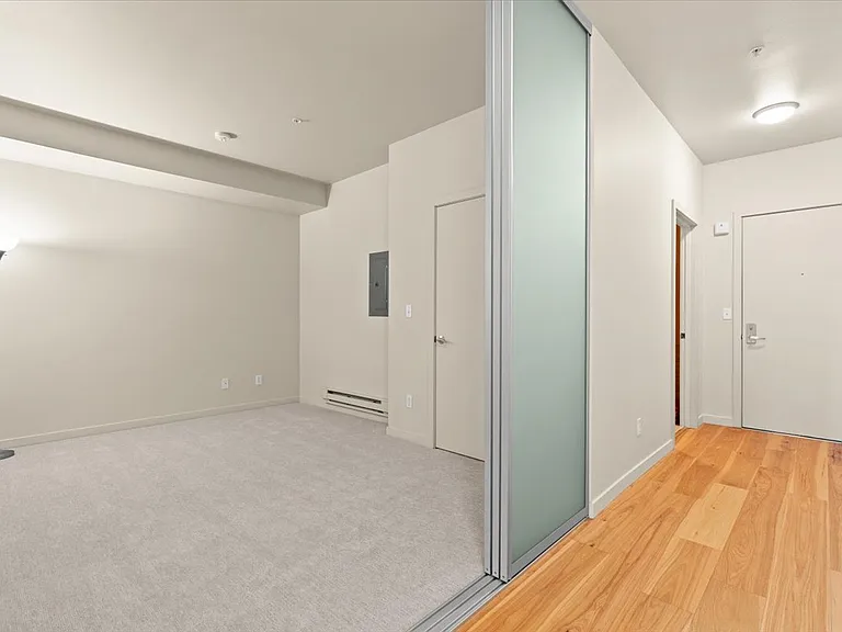2960 Eastlake Ave E #111 — Photo 18