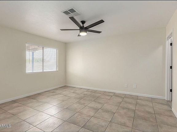 4th image of 7104 W Becker Ln